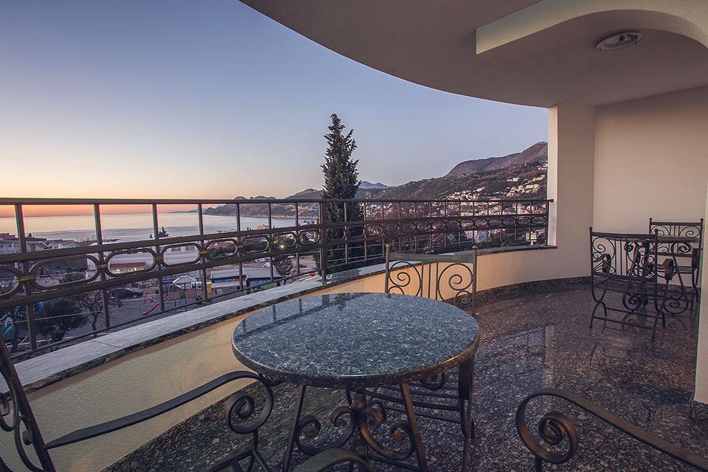 Villa M Dobra Voda Phòng bức ảnh